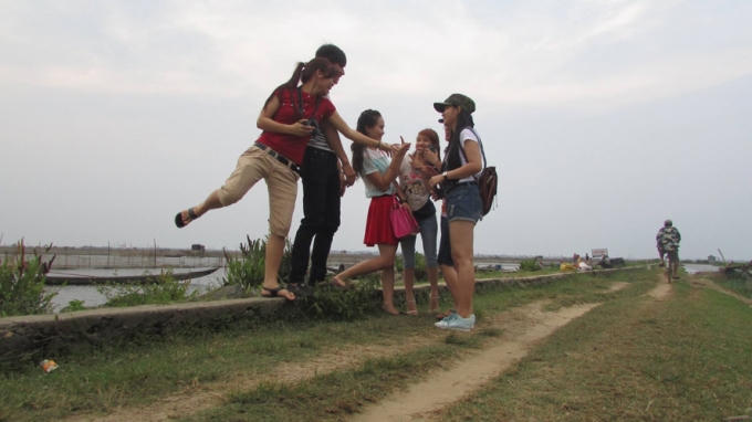 Đầm Chuồn_ vẻ đẹp đầm ph&aacute; Huế