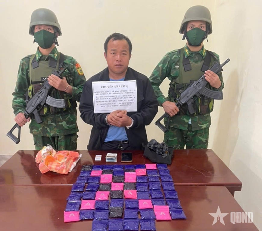 Đối tượng Sồng A Dê cùng số ma túy bị lực lượng chức năng bắt giữ