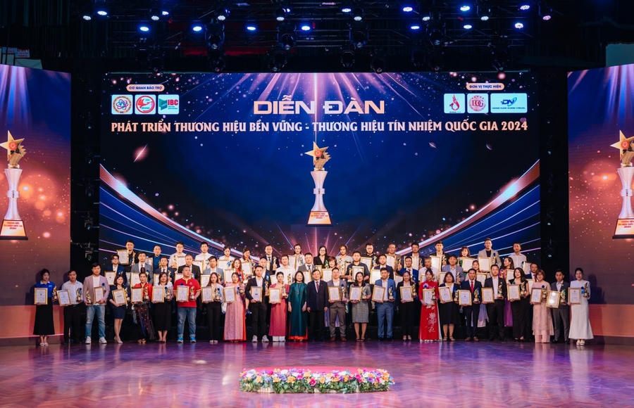 Diễn đàn Phát triển thương hiệu bền vững - Thương hiệu tín nhiệm quốc gia 2024 quy tụ hàng trăm đơn vị doanh nghiệp trên khắp mọi miền đất nước
