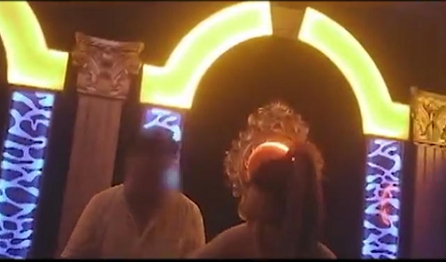 Thác loạn bên trong những quán karaoke ở Biên Hòa