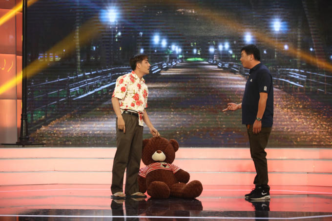 Huỳnh Tiến Khoa đánh Don Nguyễn bầm dập khiến Thanh Bạch choáng váng