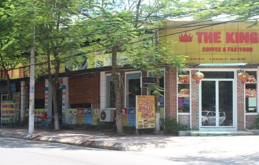 Quán ăn và quán cafe che khuất tầm nhìn