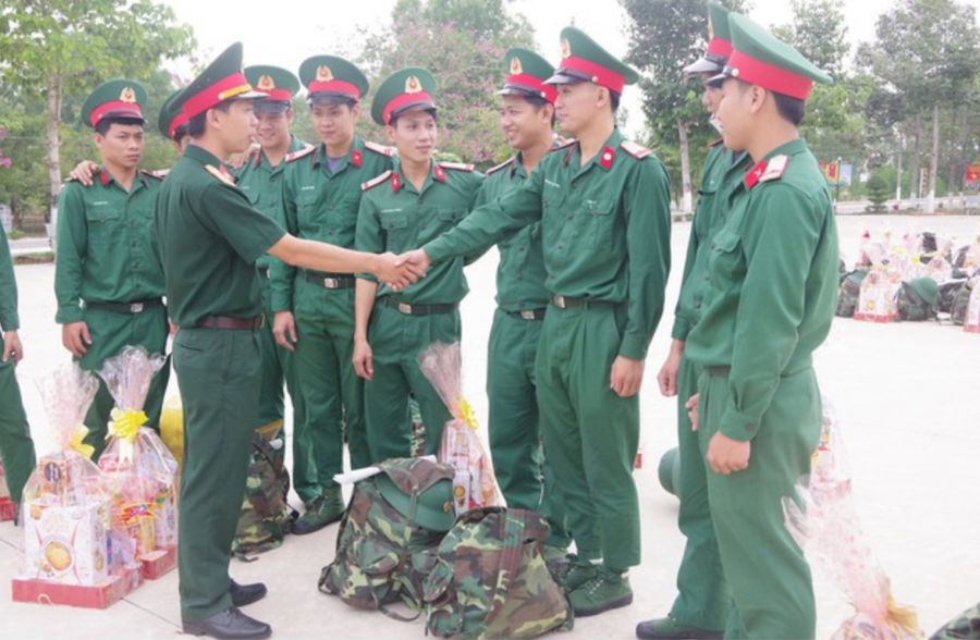 Đề xuất điều chỉnh trợ cấp hàng tháng đối với quân nhân, người làm công tác cơ yếu hưởng lương như đối với quân nhân đã phục viên, xuất ngũ, thôi việc