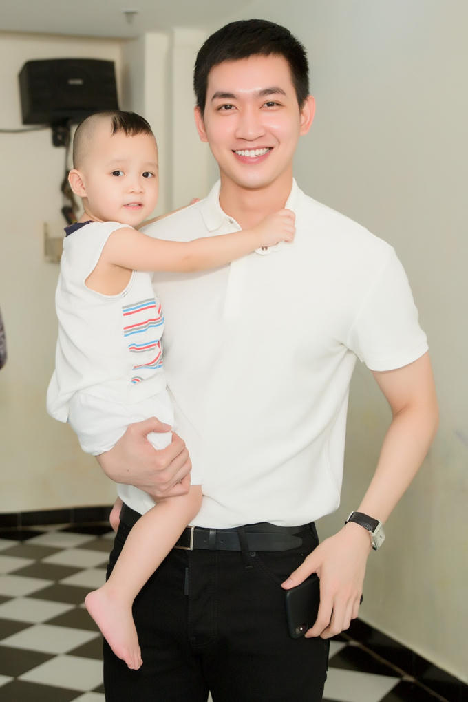 Siêu mẫu Võ Cảnh.