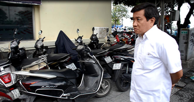 Ông Đoàn Ngọc Hải trong một lần xử lý bãi xe trên địa bàn vào năm 2017