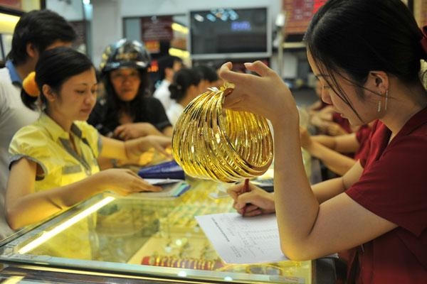 Giá vàng ngày 5/8: Vàng SJC tăng vọt (Ảnh minh họa).