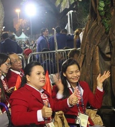 Bích Như (phải) dừng ở vòng loại nội dung 50m tự do(nữ).