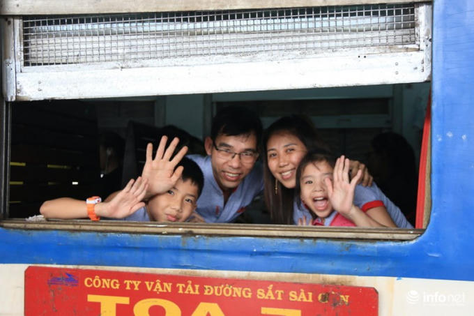 Ch&agrave;o tạm biệt S&agrave;i G&ograve;n &hellip;