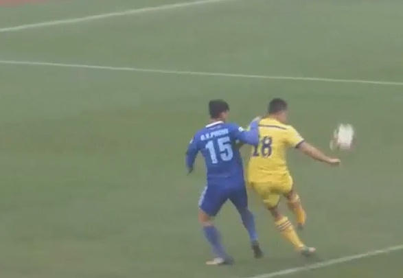 SLNA đã thất bại trước Quảng Nam với tỉ số 1-0. (Ảnh: cắt từ clip)