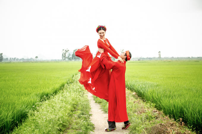 &ldquo;Trai trẻ&rdquo; Tiến Lộc &lsquo;&rdquo;d&acirc;ng&rdquo; thủ lợn đ&ograve;i&hellip; cưới Phạm Phương Thảo giữa c&aacute;nh đồng