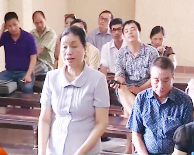 Bà Phạm Thị Hương tại phiên tòa sơ thẩm.
