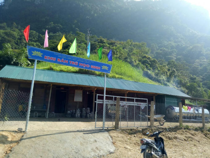 nhà bán trú 1