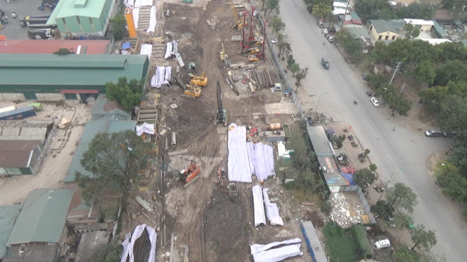 Dự án Tổ hợp nhà ở, VP&dịch vụ thương mại C1 Pháp Vân đang trong quá trình khoan cọc thí nghiệm nhưng đã tự ý khởi công.