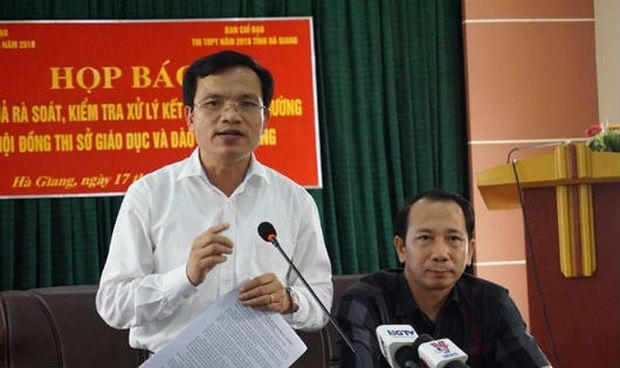 Ông Mai Văn Trinh, Cục trưởng Cục Quản lý chất lượng, Bộ GD&amp;ĐT phát biểu tại buổi họp báo.