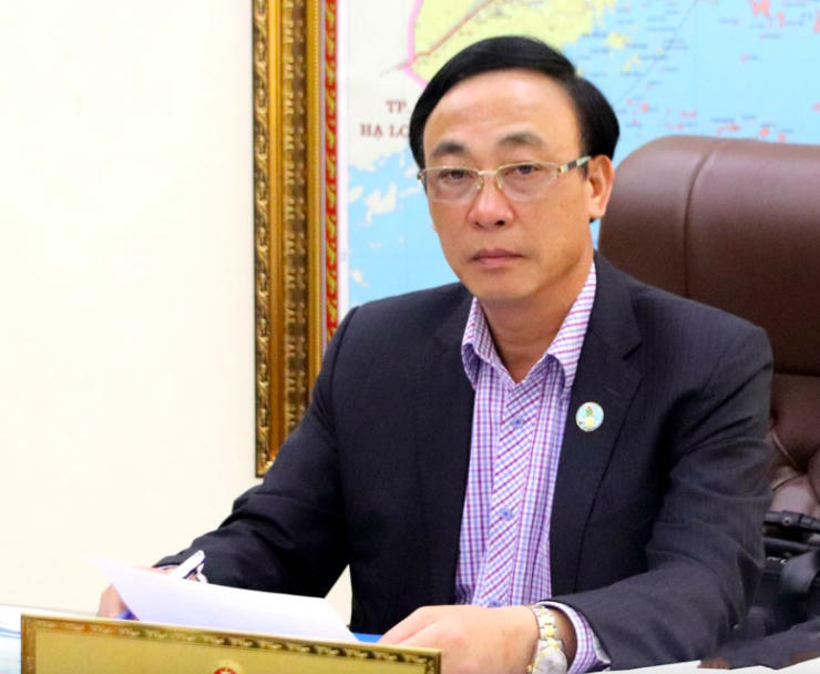 Ông Phạm Văn Kính, Phó chủ tịch UBND TP Cẩm Phả, người ký xác nhận cho phép chuyển đổi mục đích sử dụng đất tại Quyết đinh 535 ngày ngày 19/2/2018.
