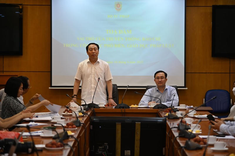 Nâng cao vai trò của báo chí trong công tác phổ biến giáo dục pháp luật