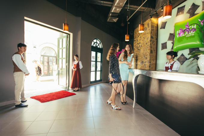 Khách sạn Mercure Bà Nà Hills French Vilage.