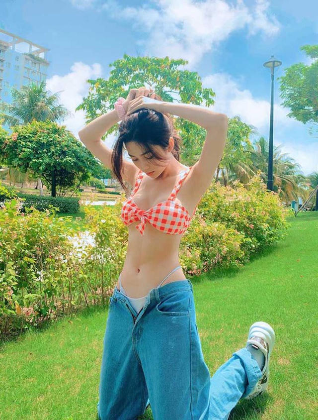 Thúy Hằng biết cách khiến cho bản thân ngày càng đẹp hơn, đẹp với cô không chỉ mang nét ý nghĩa về ngoại hình mà còn thể hiện ở cách ứng xử, vốn hiểu biết. Mục tiêu hiện tại của cô gái này chính là học tập thật tốt, rèn luyện và phát triển bản thân.