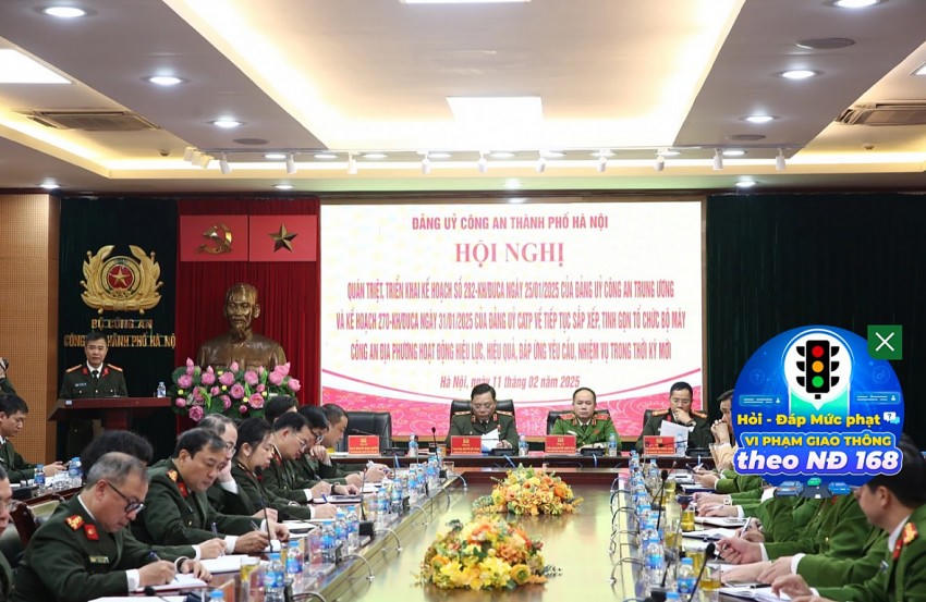 Toàn cảnh hội nghị.