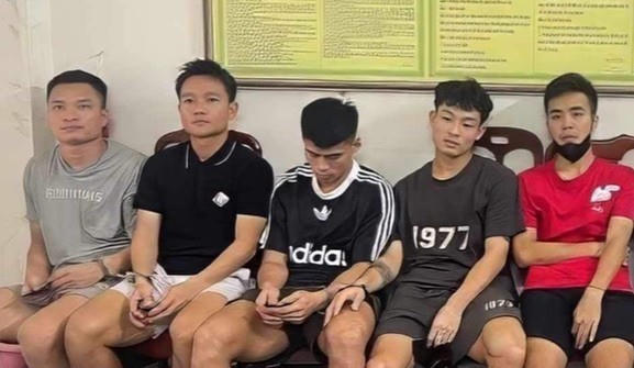 5 cầu thủ bị tạm giữ. (Nguồn: TTXVN)