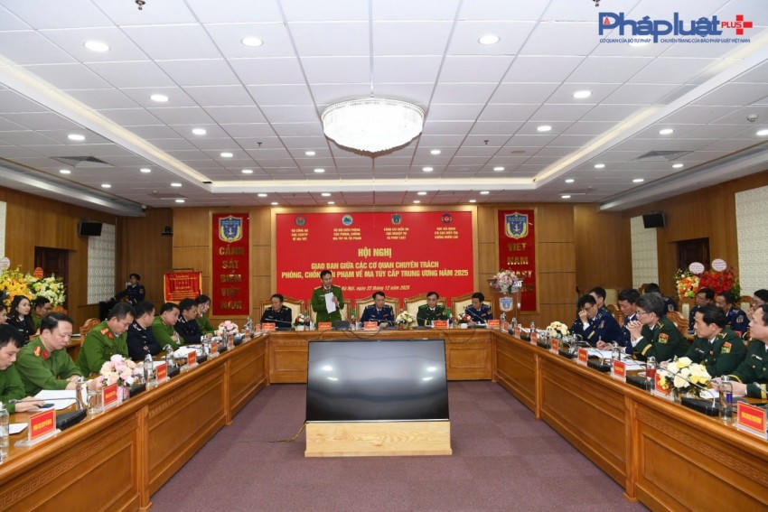 Toàn cảnh Hội nghị.