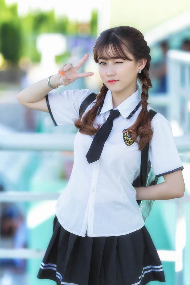 Mỹ Nhân thường xuyên tập thể dục cũng như giữ chế độ ăn uống khoa học để có cơ thể khỏe mạnh và làn da đẹp mịn màng. (Ảnh: Jason Phạm)