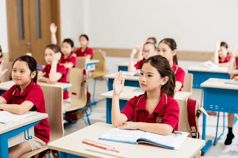 Học sinh tiểu học Việt Nam tiếp tục nằm trong top đầu ở cả 3 lĩnh vực Toán, Đọc hiểu và Viết. (Ảnh: Thu Trang)