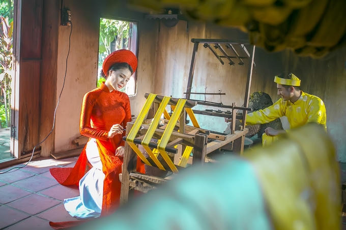 MV "Cánh thiệp đầu Xuân" được quay tại làng lụa Hội An.