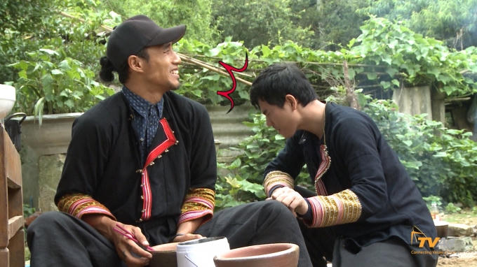 Không khí làm việc hăng say.