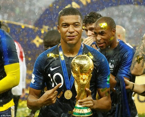 Kylian Mbappe, Cầu thủ trẻ xuất sắc nhất World Cup 2018.