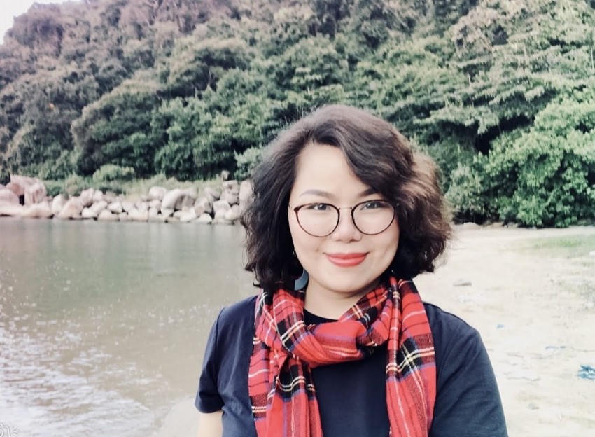 Nhà thơ Bình Nguyên Trang.