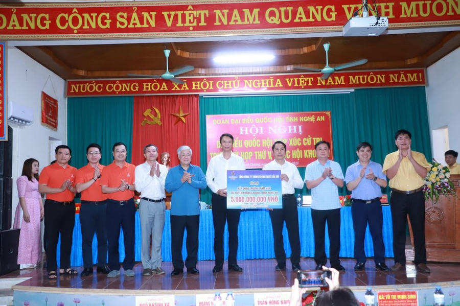 00831eb76dfa84a4ddeb