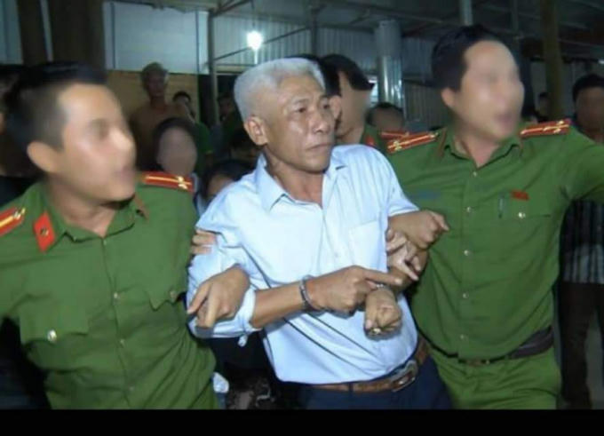 received_725796364499883.