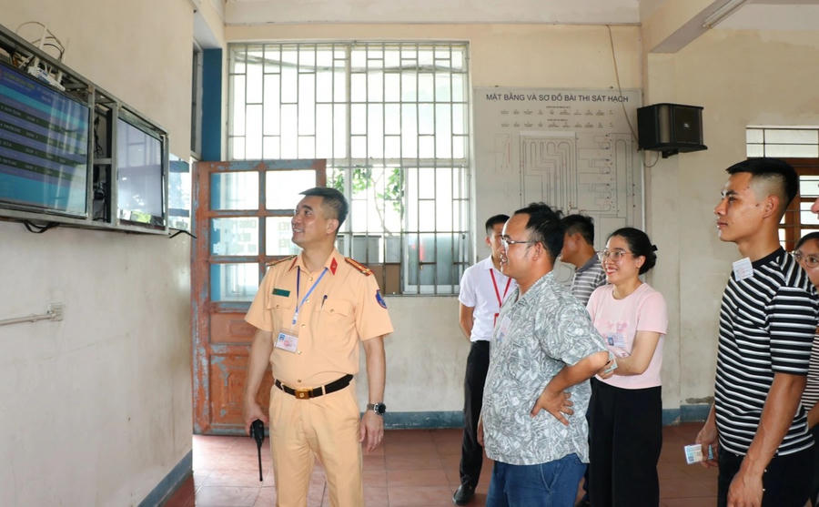 Nghệ An xử lý dứt điểm gần 24.000 hồ sơ lái xe tồn đọng.