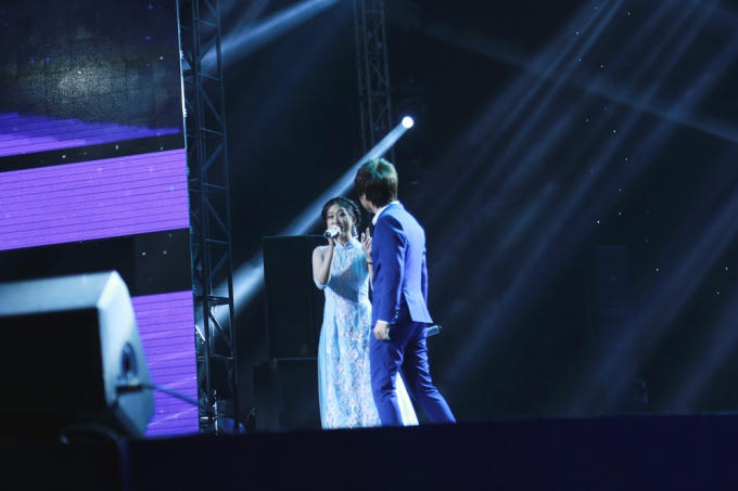 Quang Lê mượn học trò