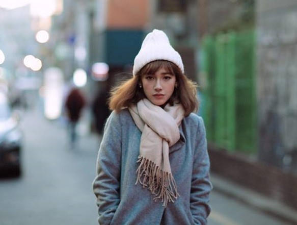 Cô gái trong MV 'Nơi này có anh' cùng Sơn Tùng M-TP là ai?