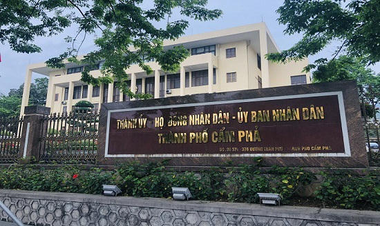 Trụ sở Thành uỷ, HĐND, UBND TP Cẩm Phả.