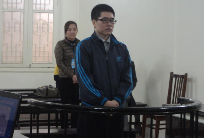 Vũ Anh Tuấn trước vành móng ngựa ngày 27/11 (Ảnh: Duy Khương)