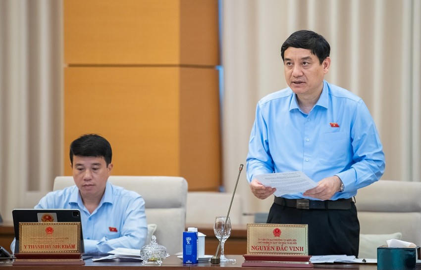 Chủ nhiệm Ủy ban Văn hóa và Xã hội Nguyễn Đắc Vinh.