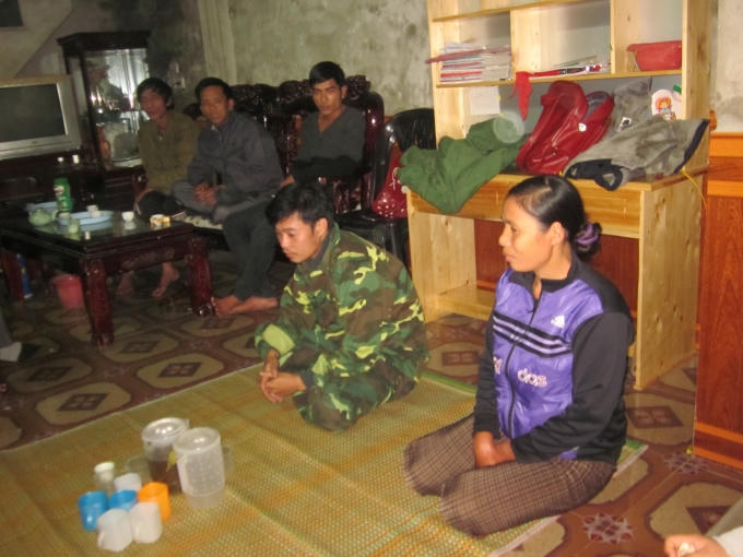 Gia đình anh Dương hôm nay đông khách hơn bình thường