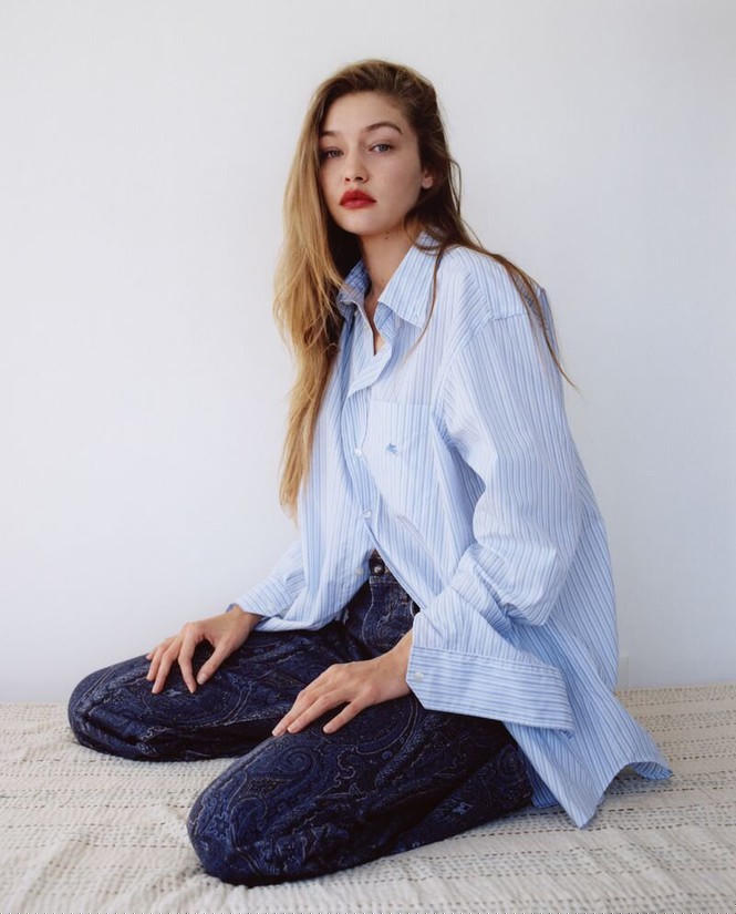 Chân dài hàng đầu làng mốt Gigi Hadid chụp bán nude khoe dáng nuột nà - ảnh 7