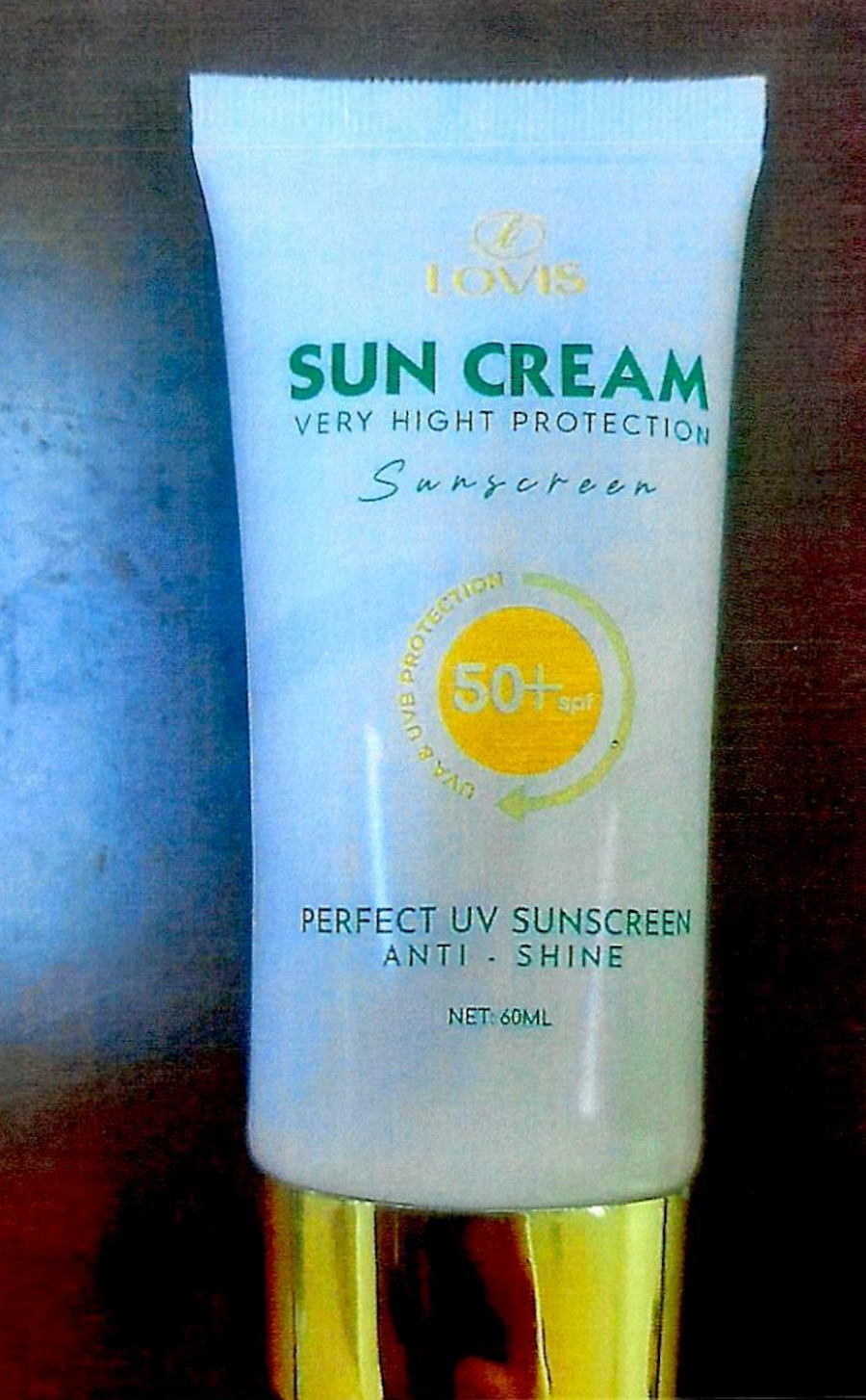 Kem chống nắng Sun Cream.