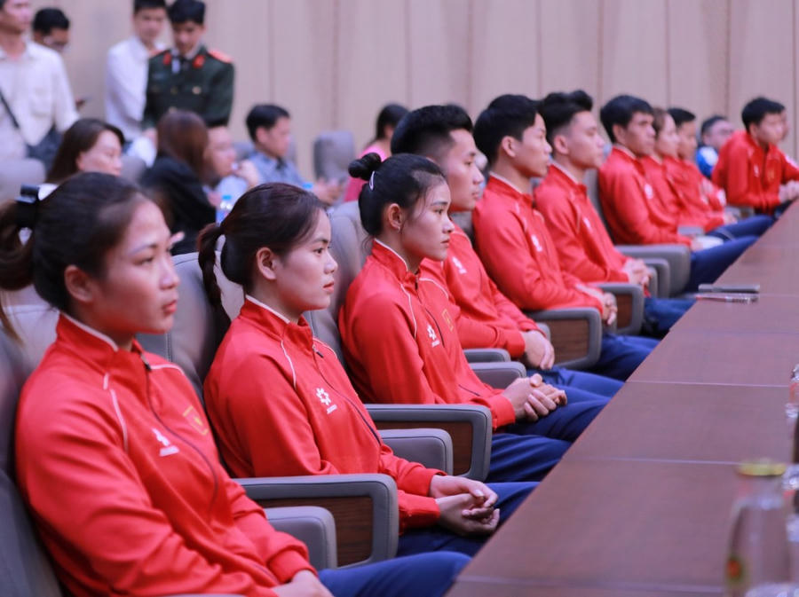 Huấn luyện viên, vận động viên đạt thành tích cao tại SEA Games 33.