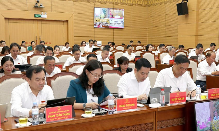 Kỳ họp Hội đồng nhân dân tỉnh Lào Cai, Khóa XVI, nhiệm kỳ 2021 - 2026 tổ chức Kỳ họp thứ 3 nhằm xem xét thông qua các nghị quyết quan trọng.
Kỳ họp Hội đồng nhân dân tỉnh Lào Cai, Khóa XVI, nhiệm kỳ 2021 - 2026 tổ chức Kỳ họp thứ 3 nhằm xem xét thông qua các nghị quyết quan trọng.