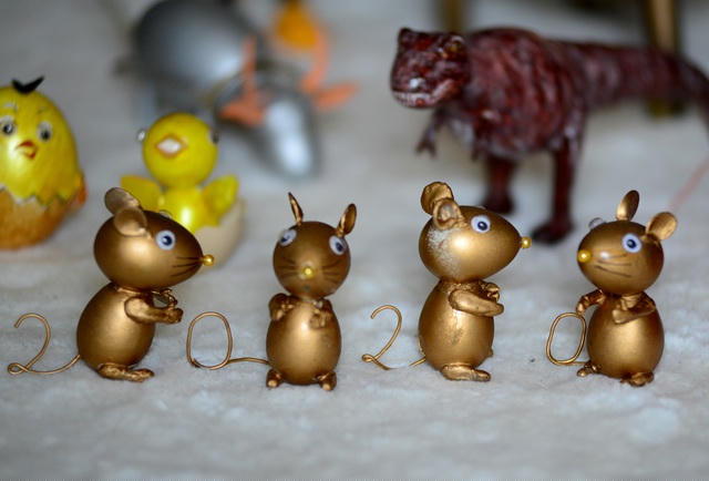 Mỗi năm, ông Tâm sẽ dành thời gian để làm các linh vật để chúc mừng năm mới.