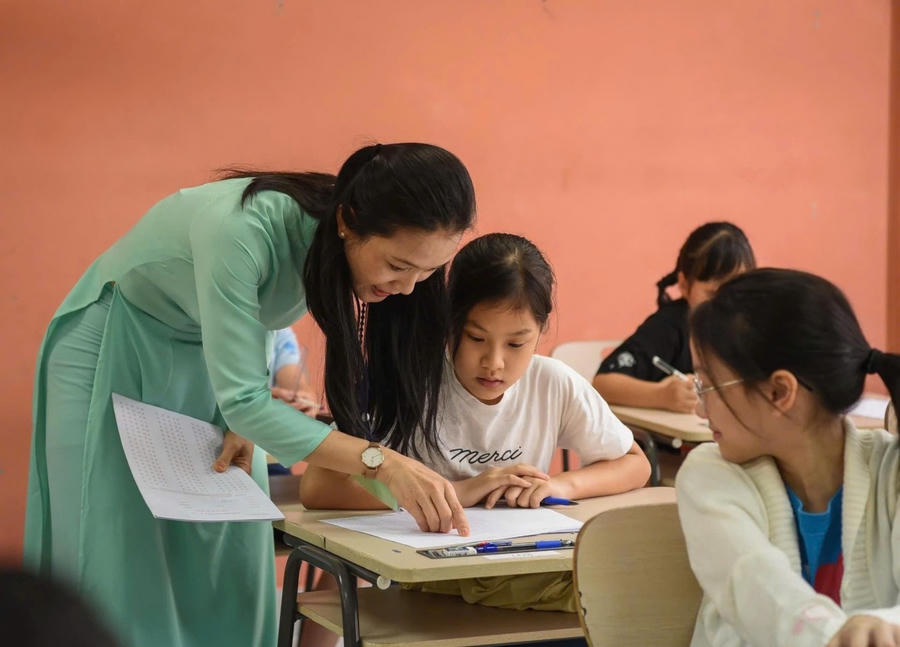 Bộ GD&ĐT yêu cầu tiếp tục quản lý chặt chẽ dạy thêm, học thêm năm học 2025-2026. (Ảnh minh họa)