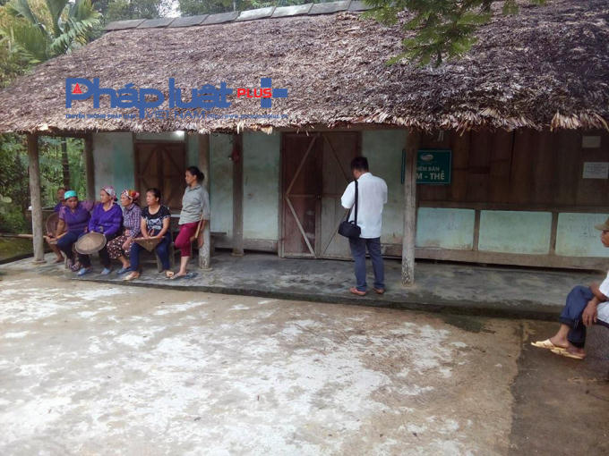 Nhà bán hàng tạp hóa, nơi xảy ra vụ án mạng.