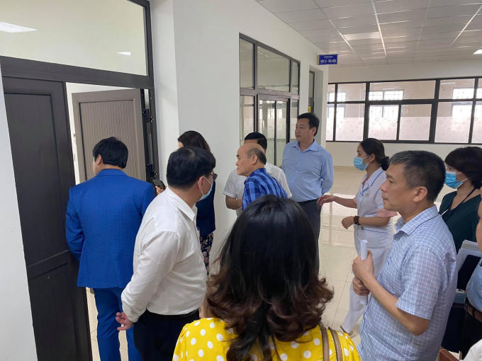 Lãnh đạo Bộ Y tế trực tiếp kiểm tra phòng bệnh từng là nơi
