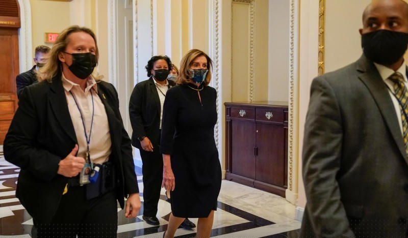 Các nghị sĩ bắt đầu vào phiên bỏ phiếu về việc luận tội tổng thống.