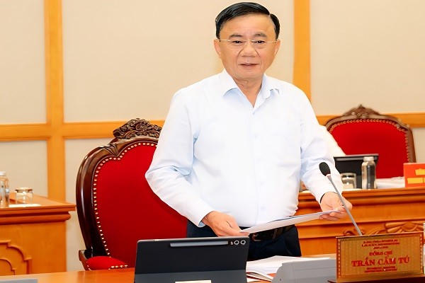 Ông Trần Cẩm Tú, Ủy viên Bộ Chính trị, Thường trực Ban Bí thư, kết luận buổi làm việc.